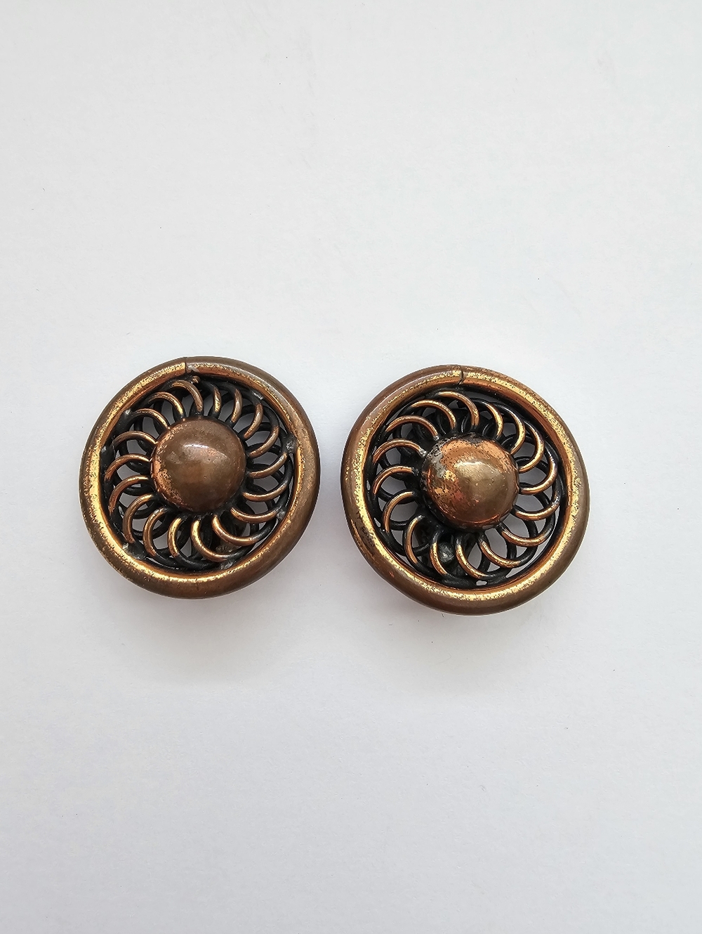 ​Vintage Signed Original by Robert Copper Swirl Clip-On Earrings